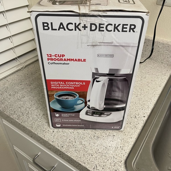 Black & Decker | Kitchen | Black And Decker Coffee Maker | Poshmark